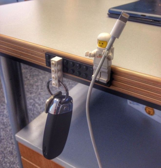 Suporte para cabos de Lego