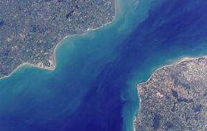 Canal da Mancha: Entenda sua importância histórica e geográfica