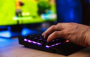 7 modelos para quem procura um teclado gamer mecânico em 2023