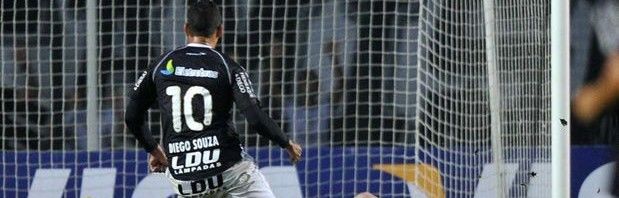 Corinthians vence Vasco e garante vaga na semifinal
