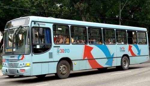 Motoristas e cobradores de ônibus em Fortaleza sem preparam para inciar greve