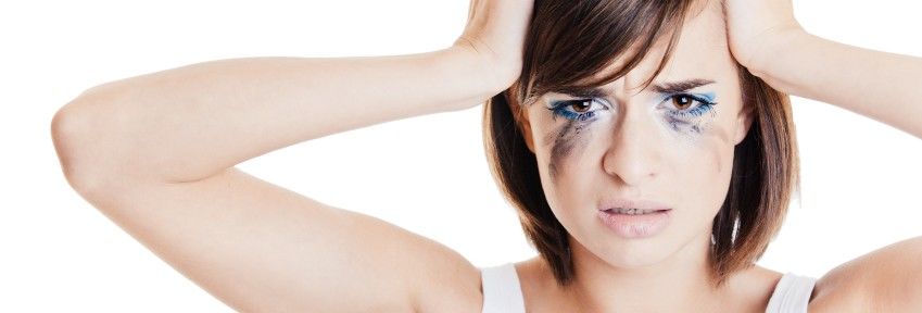 Maquiagem vencida pode ser um risco à sua saúde