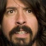 Dave Grohl desmente fim do Foo Fighters