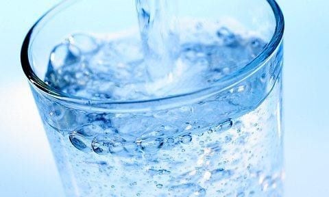 A importância da água em nosso corpo