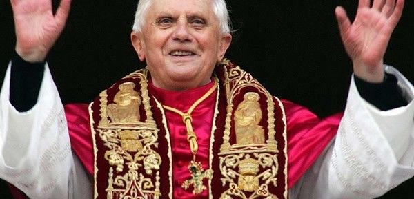 História do Papa Bento XVI