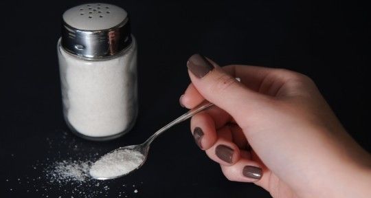 Dicas para remover o excesso de sal da comida