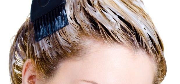 Cuidados para prolongar a cor dos cabelos tingidos