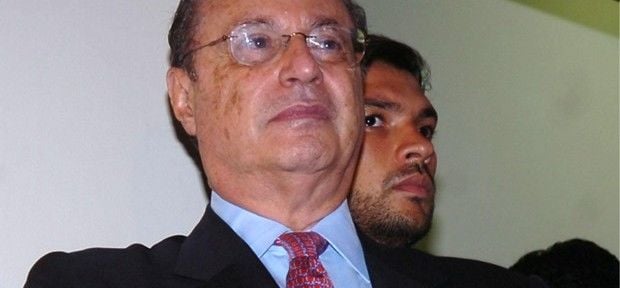 Paulo Maluf: condenado e procurado pela Interpol, mas é "Ficha Limpa"