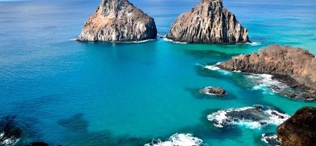 Baía do Sancho (Fernando de Noronha) é a melhor em lista de 322 praias paradisíacas