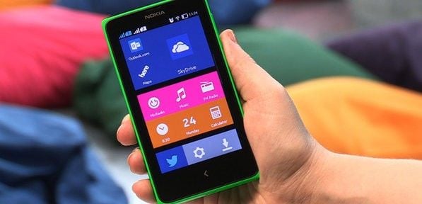 MWC 2014: Nokia lança linha popular de celulares com acesso à internet