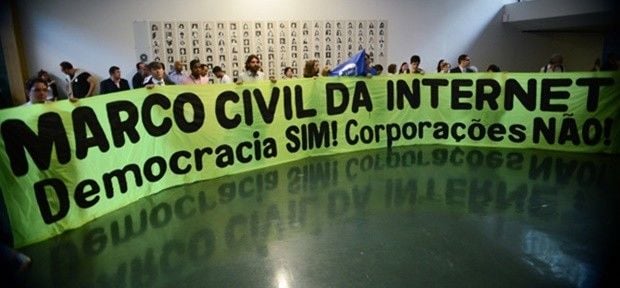 Marco Civil da Internet deve ser aprovada sem grandes mudanças; Veja como ficou