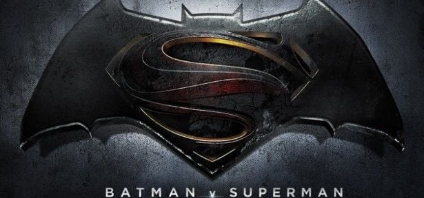 Filme 'Batman vs. Superman' tem imagem com título revelado: "Dawn of Justice"