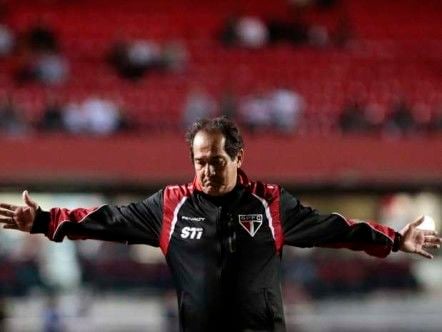 CBF 'premia' vexames de Fluminense e São Paulo na Copa do Brasil com vaga na Sul-Americana