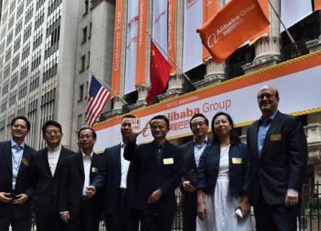 Alibaba estreia na Bolsa de Nova York e ultrapassa Facebook em valor de mercado