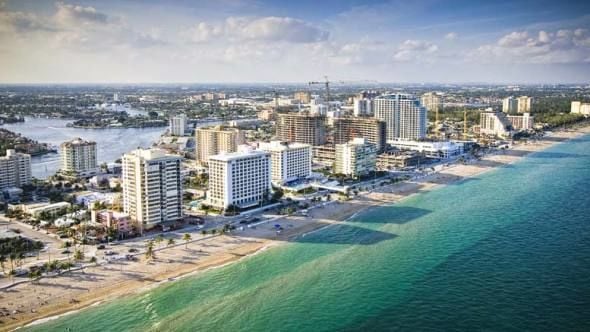 Azul anuncia voos extras para Miami em Fevereiro