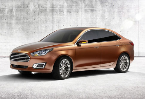 Ford Escort de volta? veículo chega ao mercado chinês custando a partir de R$ 37 mil