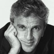  					Caetano Veloso