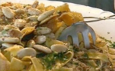 Receita Macarrão com Frango Desfiado