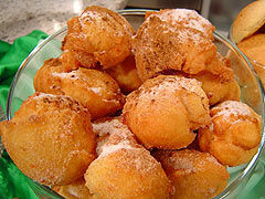 Receita Bolinho de Chuva com Goiabada