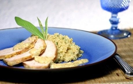 Receita Lombo ao Leite com Risoto de Quinoa e Ervas