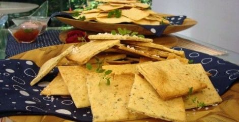 Receita Cream Cracker com Parmesão