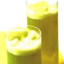 Receita Batida de Abacaxi, Chá Verde e Salsinha