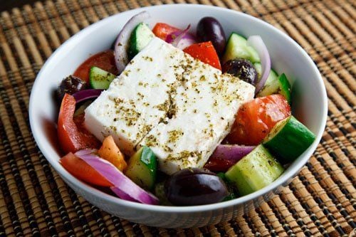 Receita Horiatiki (salada Grega)