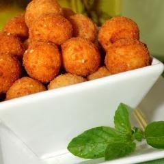 Receita Bolinho de Arroz com Queijo