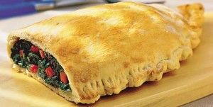 Receita Calzone de Tomate e Rúcula