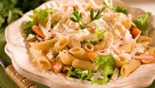 Receita Receita de Salada de Macarrão com Atum