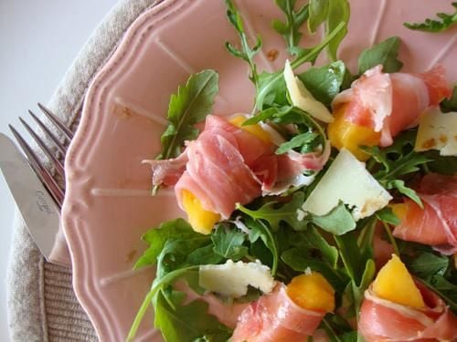 Receita Salada de Pêssego e Presunto