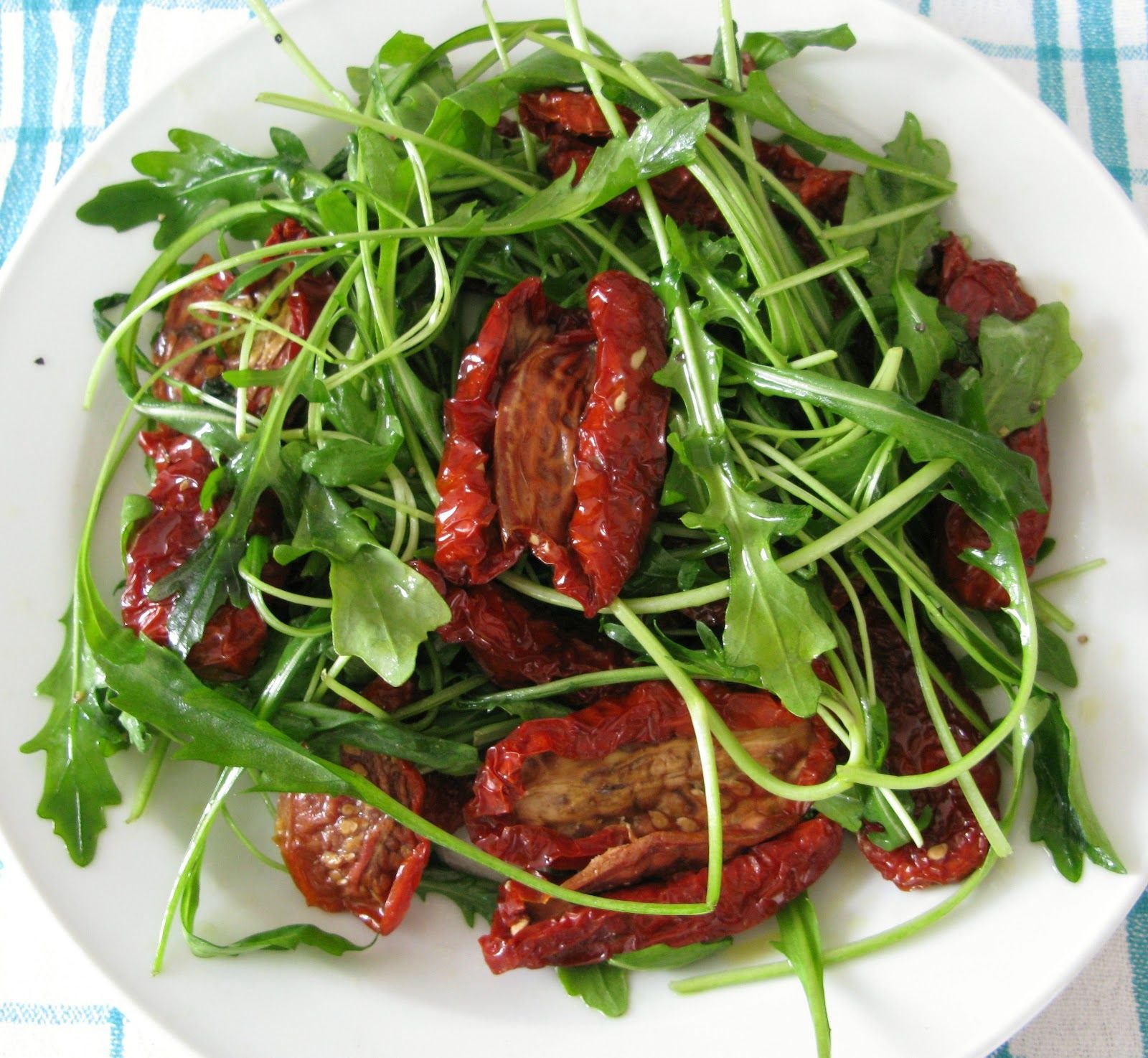 Receita Salada de Rúcula com Tomate Seco