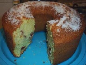 Receita Bolo de Fubá com Erva Doce e Goiabada