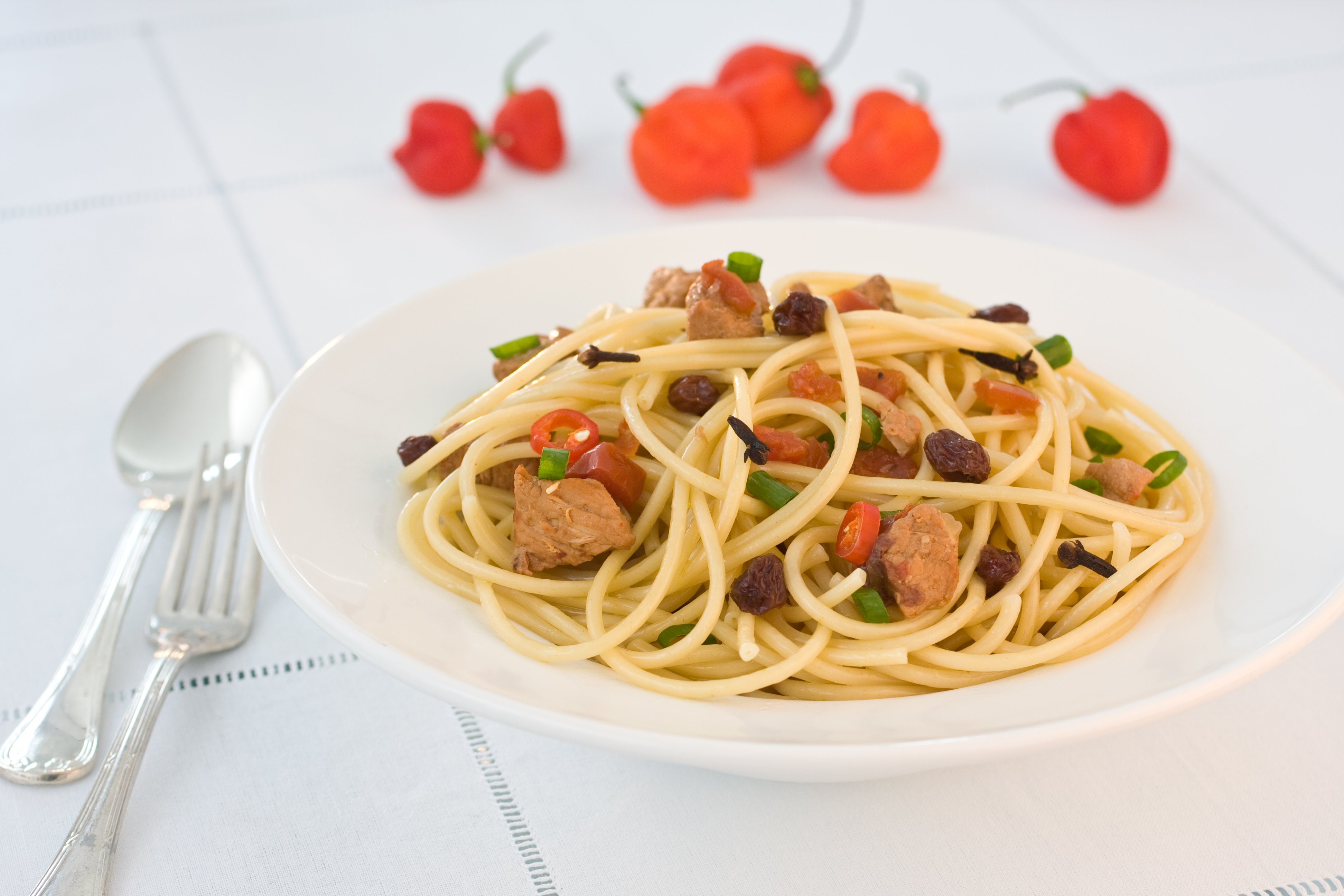 Receita Penne ao Molho de Limão com Lascas de Salmão Grelhado