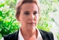 Emília garante a Pedro que Lívia se casará com ele - Foto: Divulgação Globo