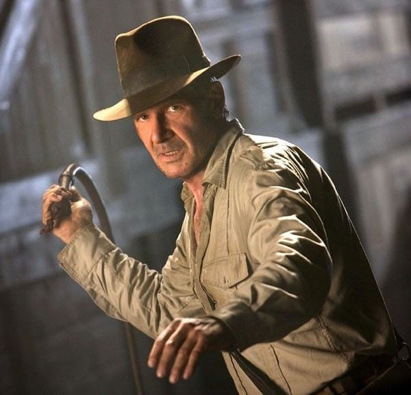 Harrison Ford dispensa dublê em filmes