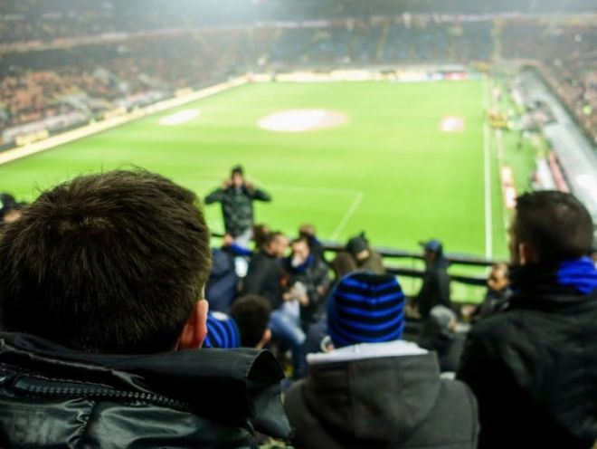 É possível aumentar os níveis do hormônio assistindo um jogo de futebol