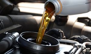 Em dúvida sobre o óleo do carro? Veja 7 dicas para evitar equívocos