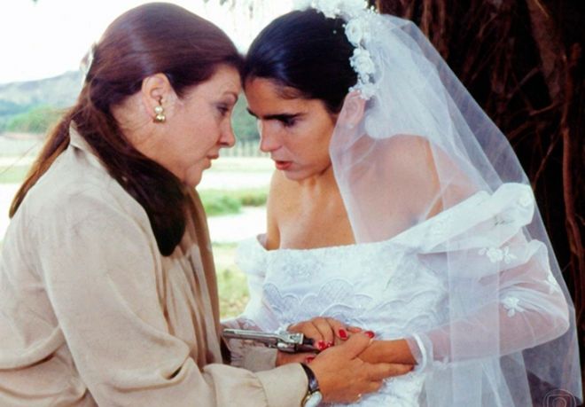 Cenas inesquecíveis Novela Fera Radical casamento