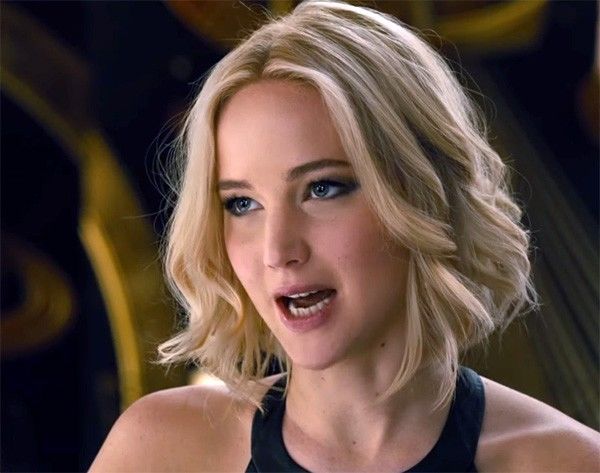 Celebridades que ajudaram salvar pessoas Jennifer Lawrence