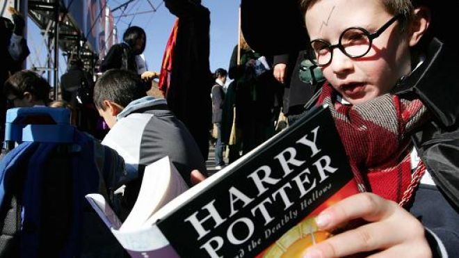 Dois novos livros sobre Harry Potter serão lançados em breve