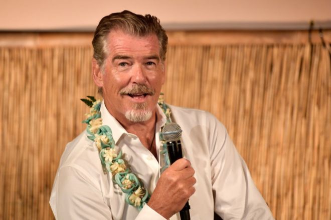 Talentos ocultos das celebridades Pierce Brosnan