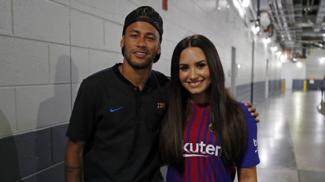 Veja como celebridades reagiram ao fim da relação Bruna Marquezine