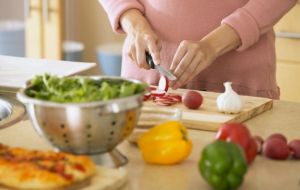 Comida caseira que não engorda pode ter preparo rápido e simples