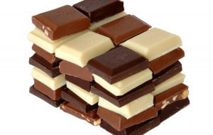 Aprenda identificar os melhores chocolates e evite os mitos sobre o produto
