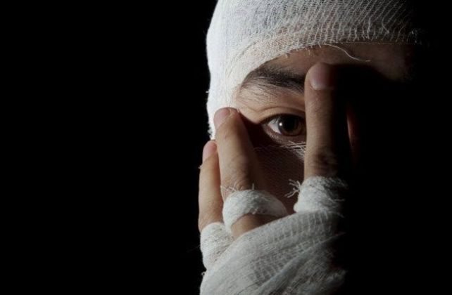 Cura gay? Veja as coisas mais bizarras que já fizeram para tentar