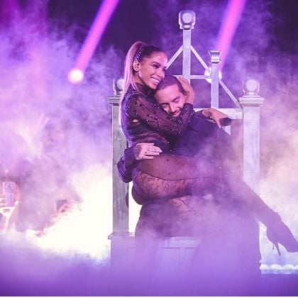 Anitta ganha prêmio em Miami - Veja outras conquistas da cantora
