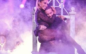 Anitta ganha prêmio em Miami - Veja outras conquistas da cantora