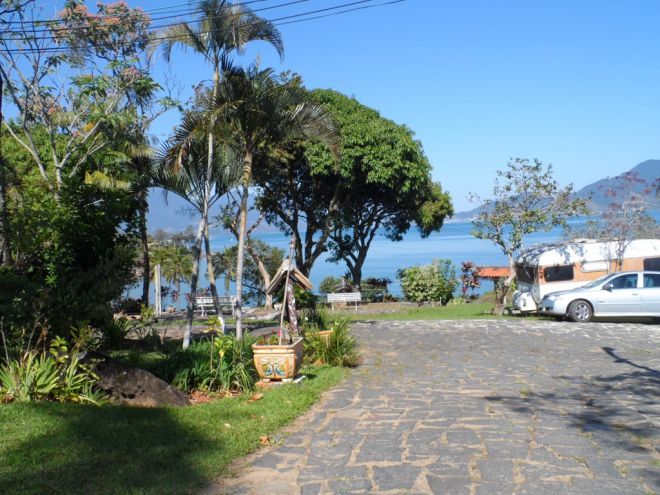 Camping Praia Pedra do Sino – Ilhabela – São Paulo