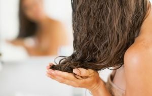 Sinais de que seu cabelo precisa de um tratamento de proteína